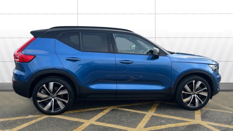 Volvo Xc40 P8 Recharge 300kW 78kWh First Edition 5dr AWD Auto Electric Estate